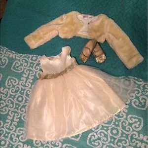 Blueberri Size 4 dress w/ shrug and shoes